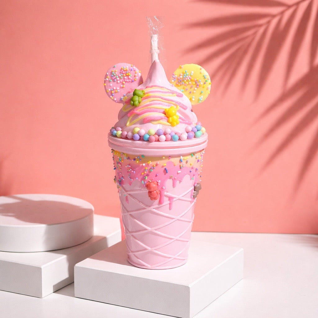 Double - walled plastic cup with ice cream design